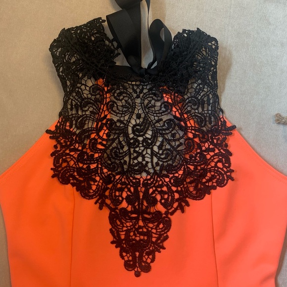 Blu Planet | Peplum lace | Top - Picture 2 of 5